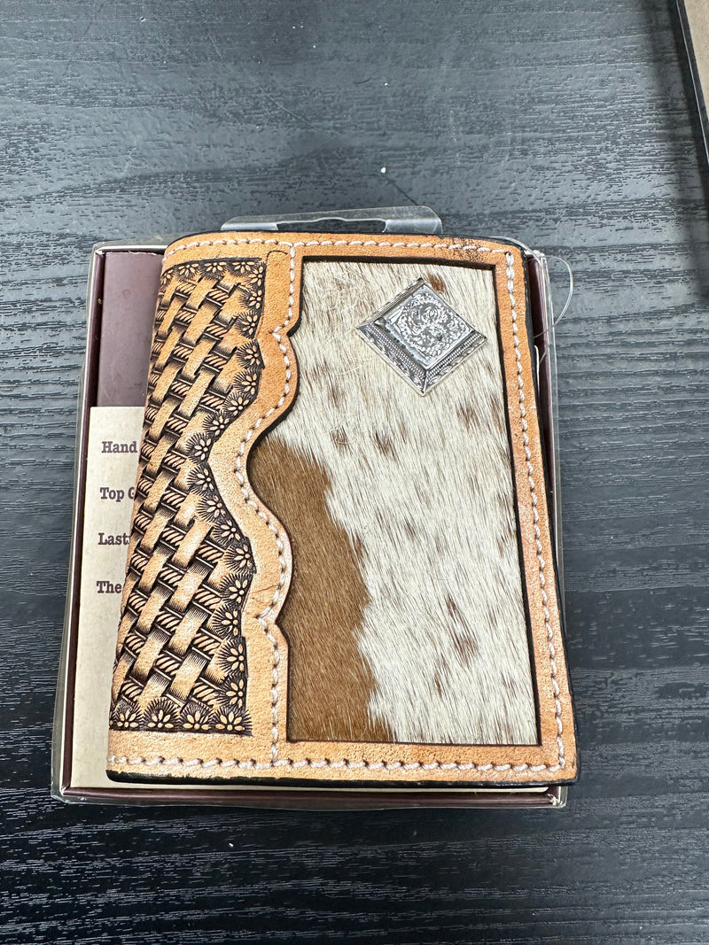 3D Men's Tooled Leather and Beaded Bi-Fold Wallet – Branded Country Wear