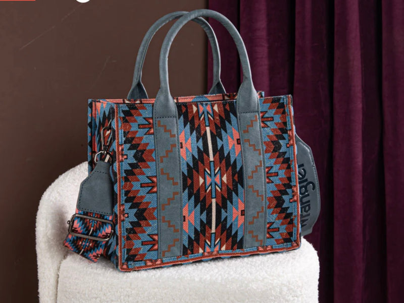 Wrangler Aztec Print Canvas Tote Bag in Navy