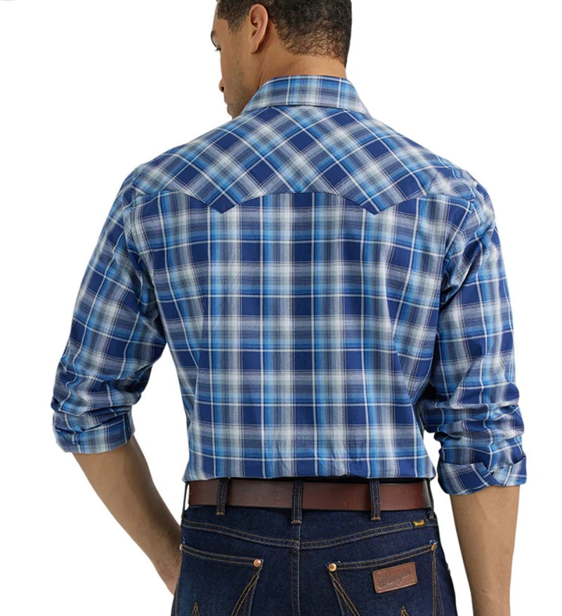 Men’s Wrangler Blue Plaid Snap Shirt