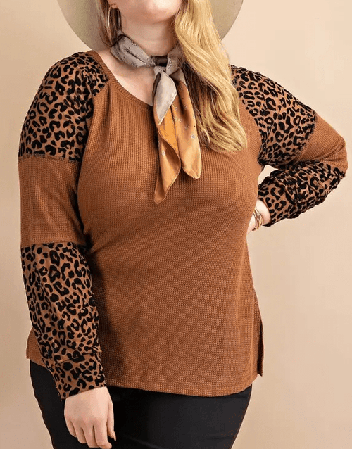 kori Apparel & Accessories Women's Curvy Brown/Leopard Thermal Tee