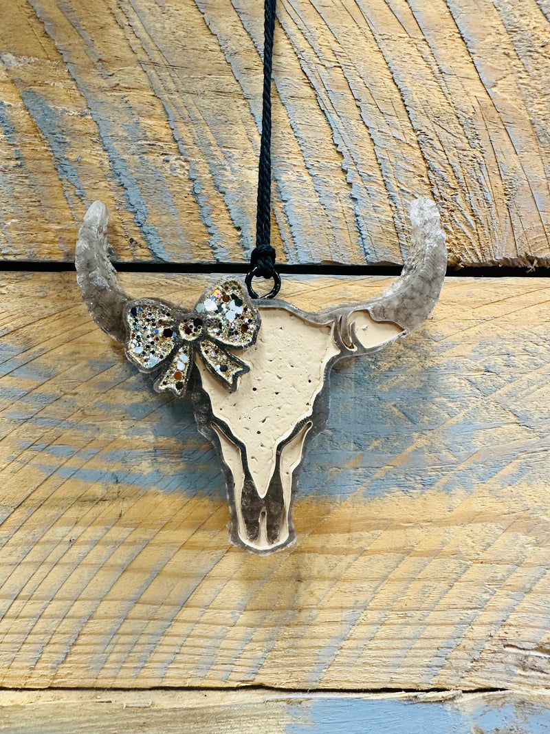 Twisted T Western & More Bull with Bow Freshie (Baja Cactus Blossom)