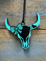 Twisted T Western & More Little Bull w/ Bow Freshie (Leather & Lace Scent)