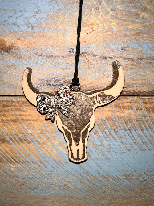 Twisted T Western & More Little Bull with Bow Freshie (Butt Naked Scent)