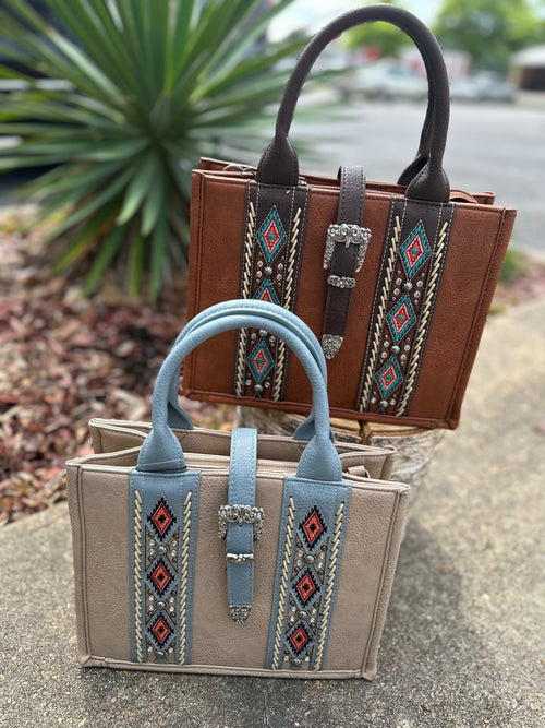 Twisted T Western & More MW Buckle Aztec CC Tote Bag