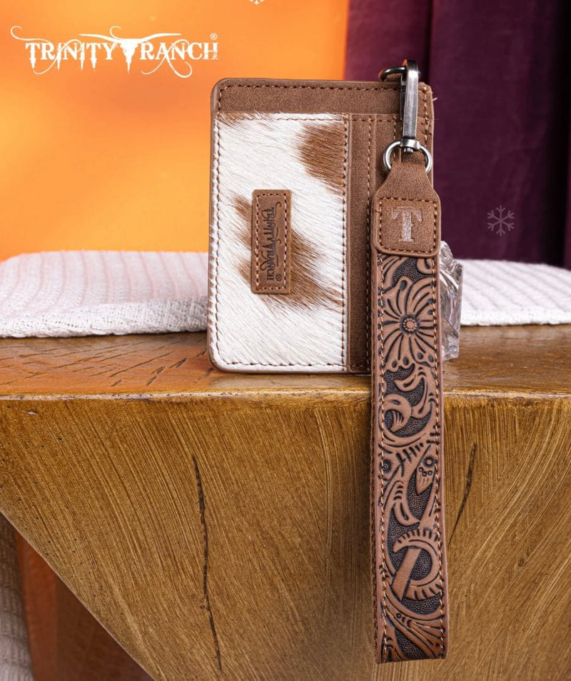 Twisted T Western & More White Trinity Ranch Hair On Key Ring & Card Case