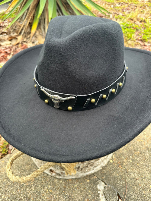 Twisted T Western & More Womens Black Wide Brim Felt Hat with Bull Skull Hat Band