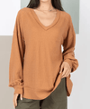 Very j Women’s Apparel Women's V-Neck Elbow Patch Top